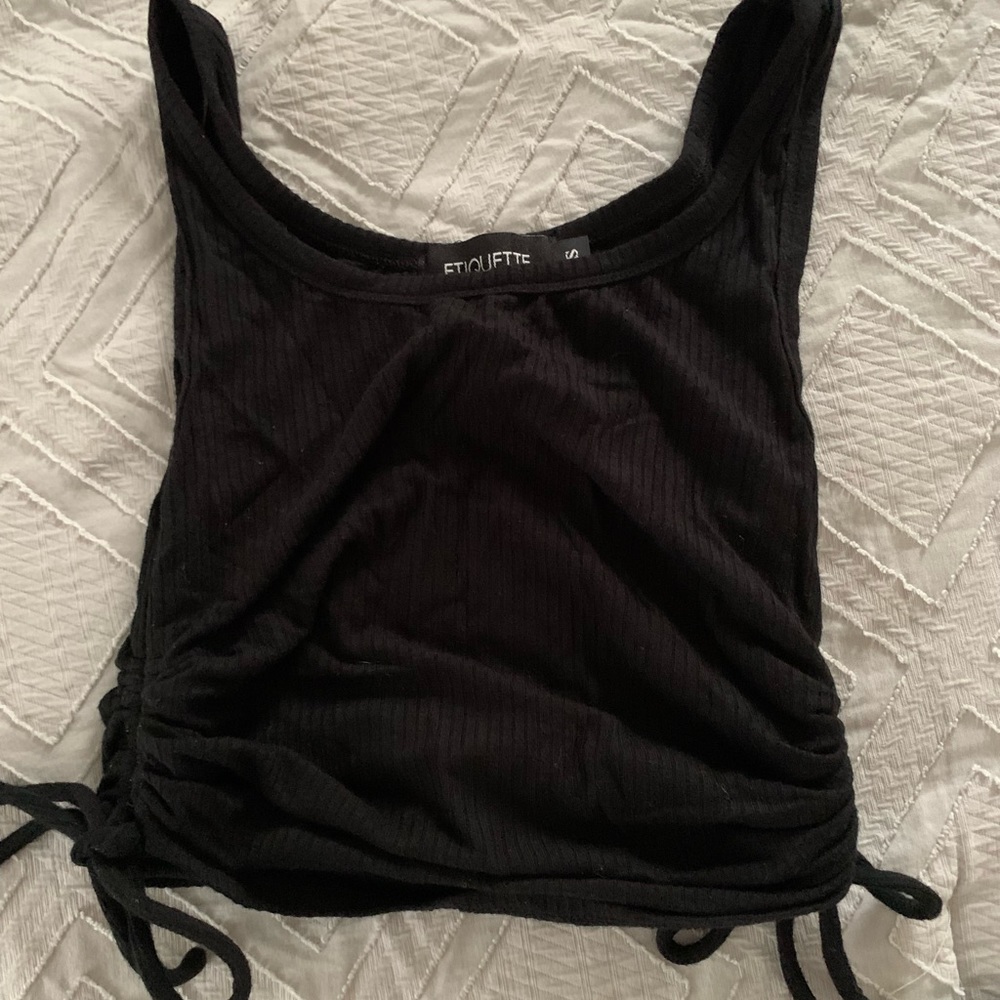 Etiquette boutique ribbed tank top